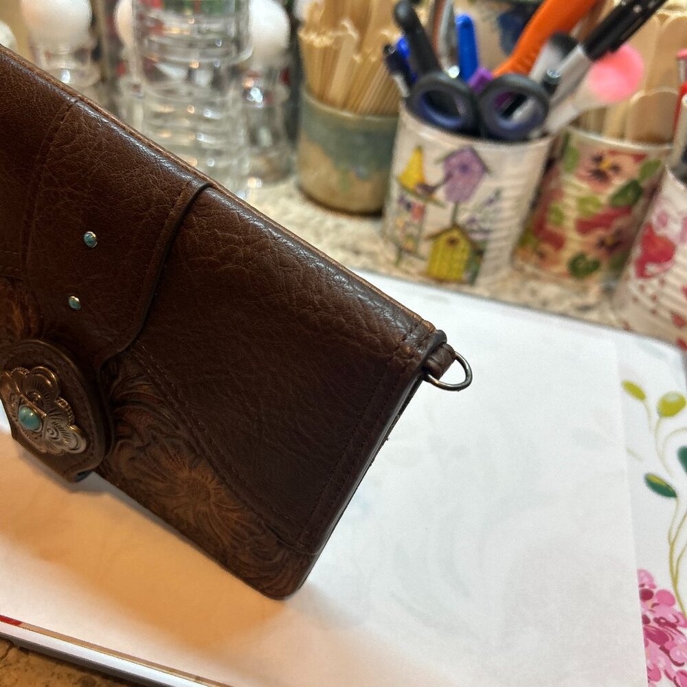 Leather Wallet - Picture 2 of 6